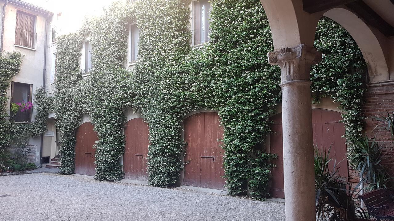 Corte Pomponazza มานโตวา ภายนอก รูปภาพ